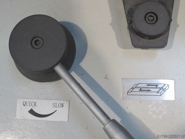 平面磨床 SURFACE GRINDING MACHINE