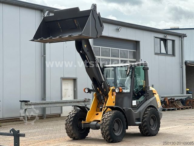 Utovarivač na kotačima MECALAC AX 850 4x4 Schaufel Greifschaufel 8 Std.