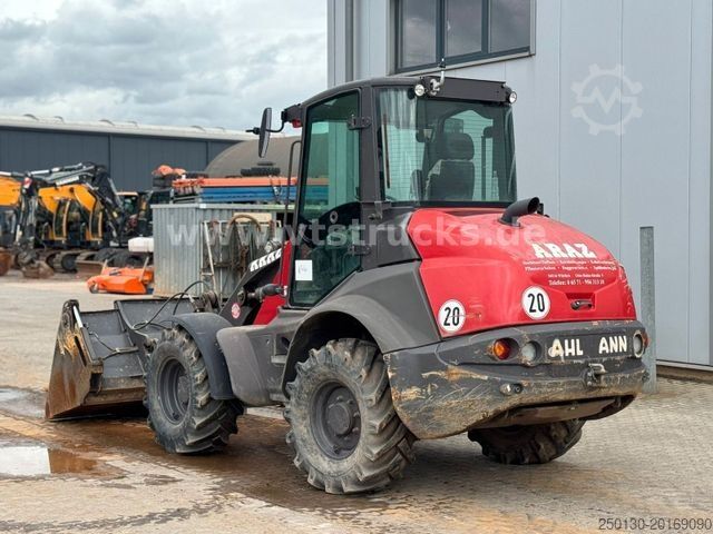 Utovarivač na kotačima MECALAC AF 1200 4x4 Gabel Schaufel erst 1.689 Std