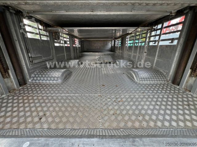 Paardentransportaanhanger PEZZIOLI RBA31 3.Stock Viehanhänger, Hubdach, Tränke