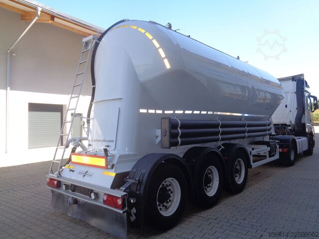 Silo vöruvagn SPITZER SF 2734/2P Silo 34.000 L 2 Kammern Liftachse