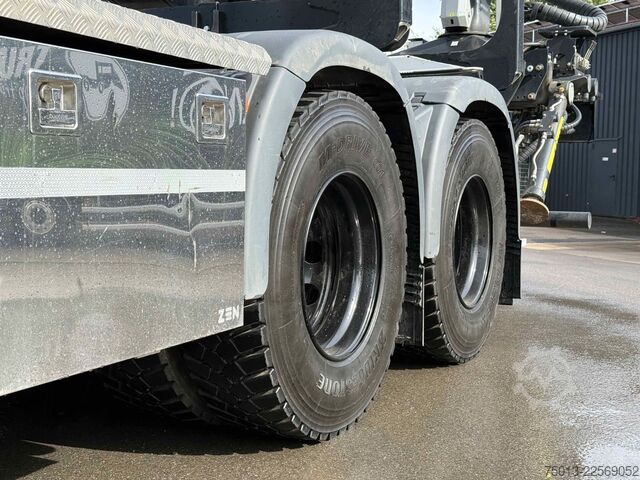 Truk pengangkut kayu MAN TGX 33.510 BL CH 6X4 mit TajfunLIV 150Z96,MIETE?