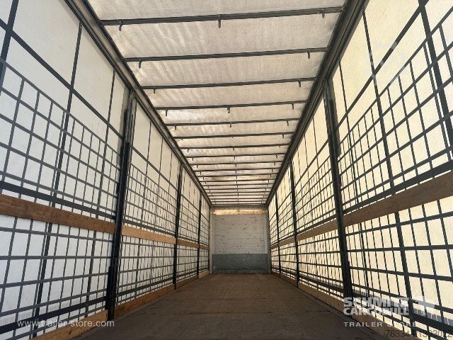 Otevřený návěs s plachtou Schmitz Cargobull Semitrailer Curtainsider Standard Hayon