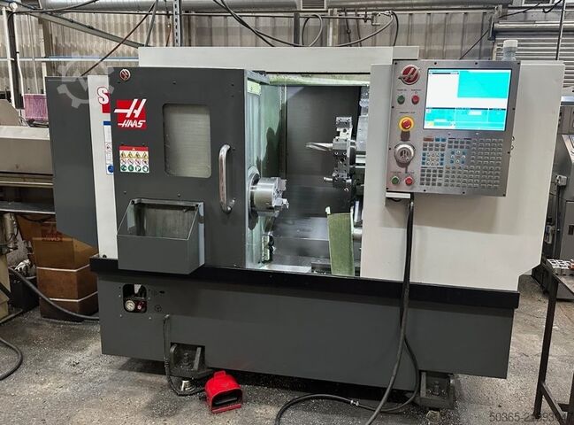 CNC strug Haas ST-15