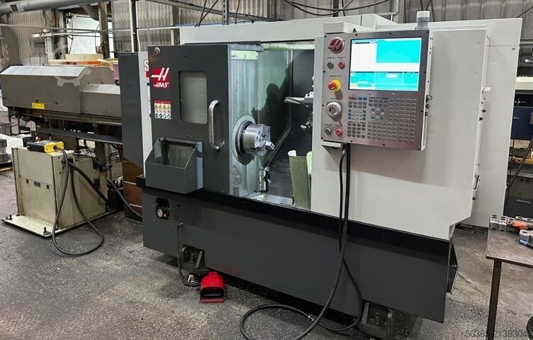 CNC strug Haas ST-15