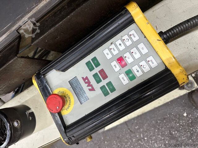 CNC strug Haas ST-15