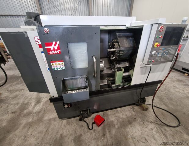 CNC strug Haas ST-15