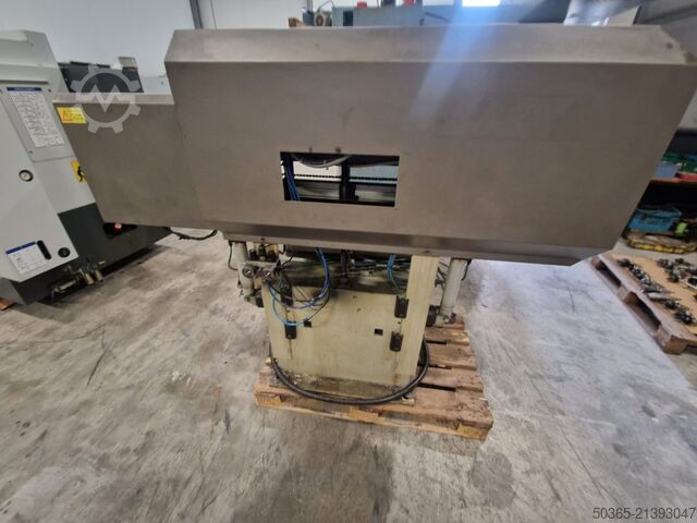 CNC strug Haas ST-15