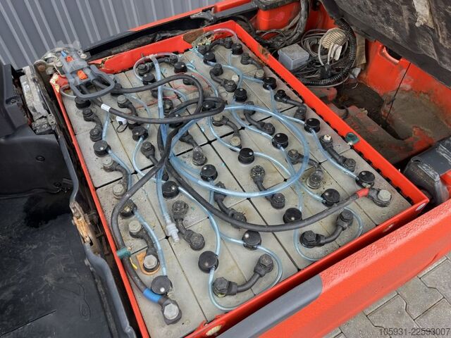 इलेक्ट्रिक 3 व्हील फोर्कलिफ्ट Linde E16-02
