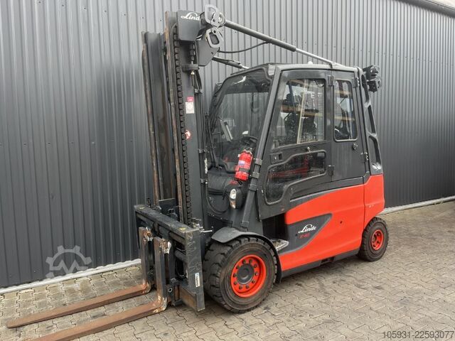 电动四轮叉车 Linde E40HL-01