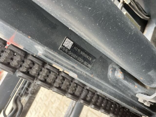 电动四轮叉车 Linde E40HL-01