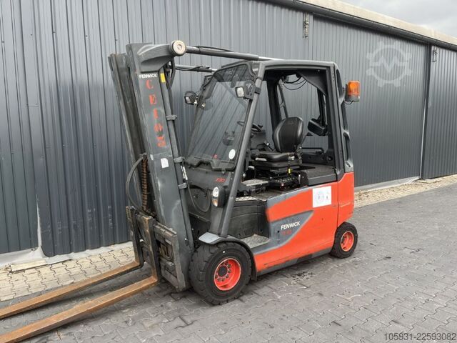 电动四轮叉车 Linde E30HL-01/600