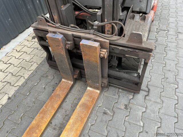 电动四轮叉车 Linde E30-03
