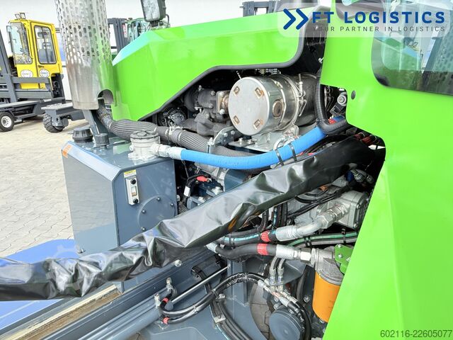 Xe nâng bốn hướng Combilift C3000 DIESEL TRIPLEX 5952 WFP FULL CABIN
