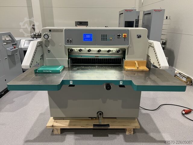 Máy cắt giấy Perfecta 76 UC Paper Cutting Guillotine
