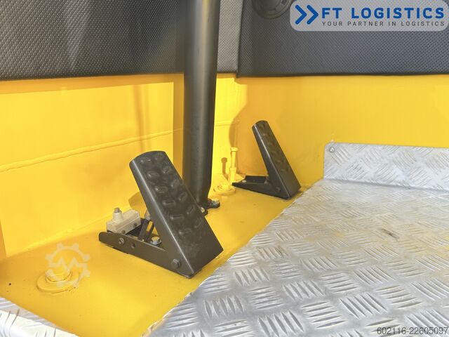Xe nâng bốn hướng Combilift C14000 GAS DUPLEX 3550 FREE-LIFT