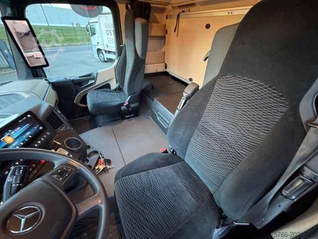 Kamion za prevoz pića MERCEDES-BENZ ACTROS 2545 L / LENKACHSE / 2 x LBW / KOMPLETTZU