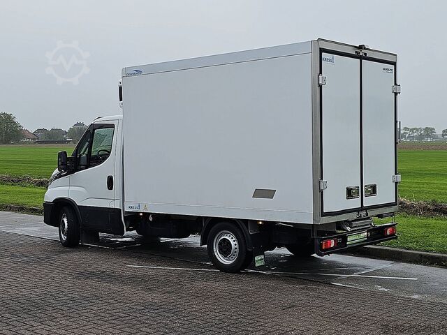 Hűtött dobozos kocsi IVECO DAILY 35S16 Bakwagen Koel/Vries