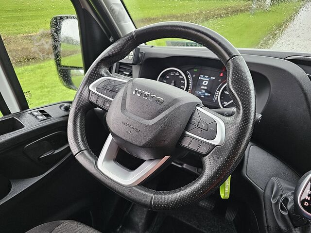 Hűtött dobozos kocsi IVECO DAILY 35S16 Bakwagen Koel/Vries