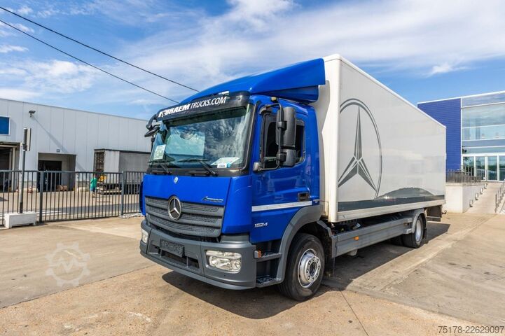 Box body Mercedes-Benz ATEGO 1524 L + DHOLLANDIA 2T.