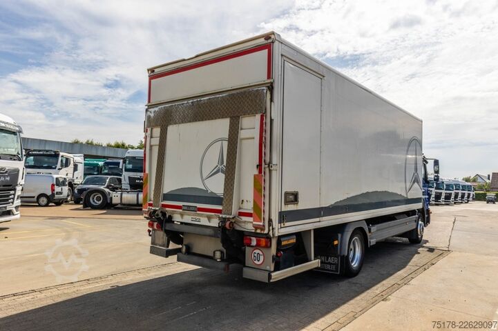 Box body Mercedes-Benz ATEGO 1524 L + DHOLLANDIA 2T.