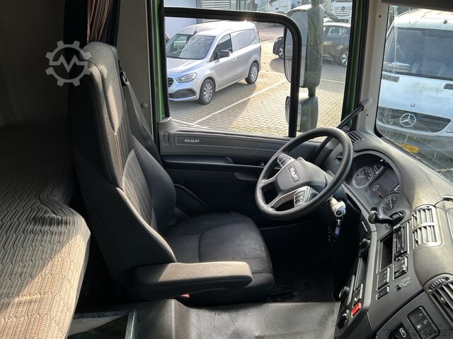 SZM มาตรฐาน DAF CF 340 FT Euro 6 D Sleeper Cab / 394 dkm / Tach...