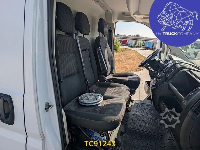 Panel kombi Citroën Jumper Tole L1H1 120 CH CLUB
