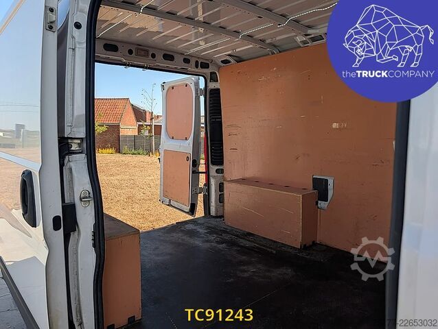 Panel kombi Citroën Jumper Tole L1H1 120 CH CLUB