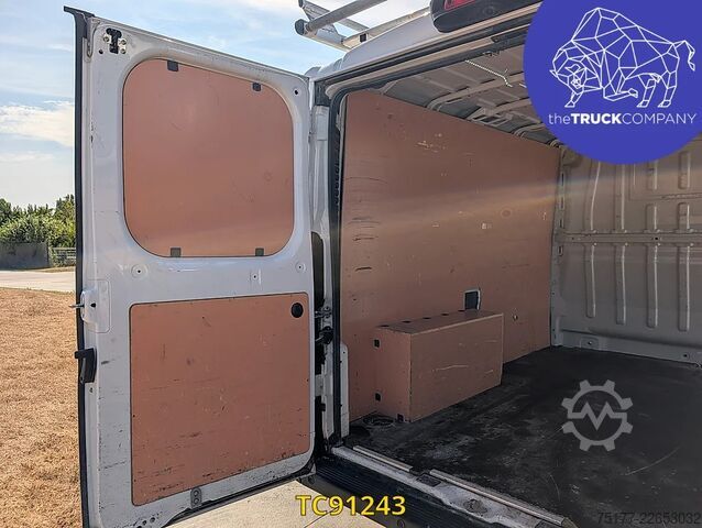 Panel kombi Citroën Jumper Tole L1H1 120 CH CLUB