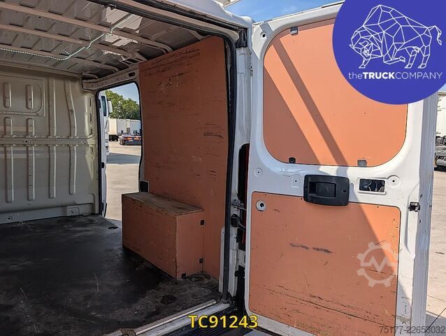 Panel kombi Citroën Jumper Tole L1H1 120 CH CLUB