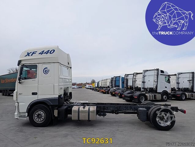 Chasis con cabina DAF XF 450