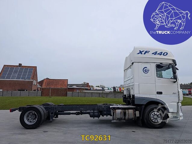 Chasis con cabina DAF XF 450