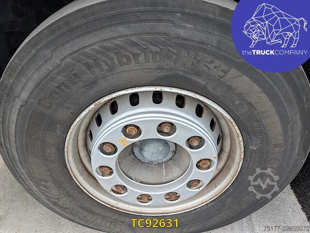 Chasis con cabina DAF XF 450