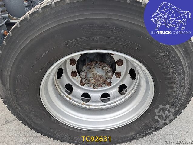 Chasis con cabina DAF XF 450