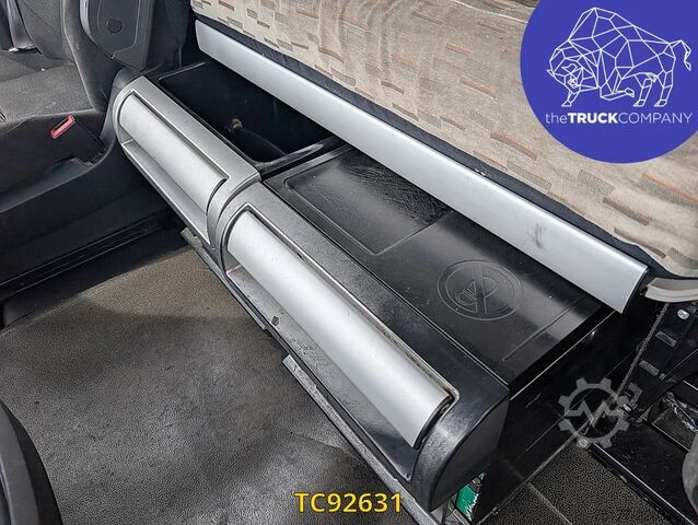 Chasis con cabina DAF XF 450