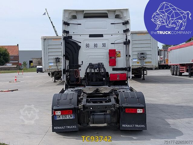 Estándar-SZM Renault T 480