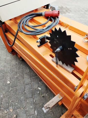 Horizontal-Ballenpresse Hsm AK 10/900