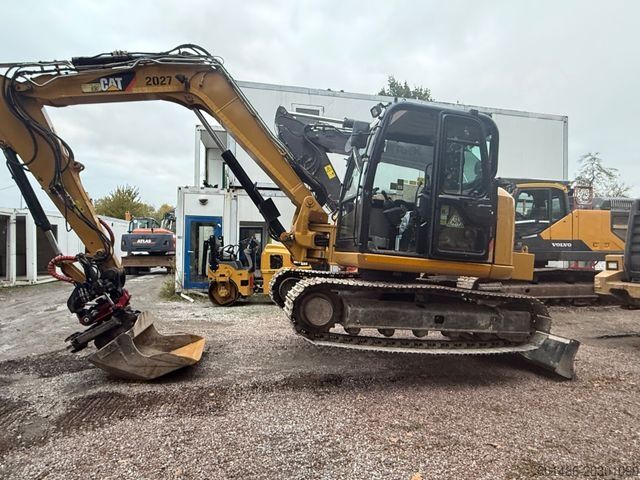 Chain excavator CATERPILLAR 308 E