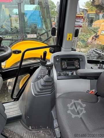 Chargeuse-pelleteuse CATERPILLAR 434