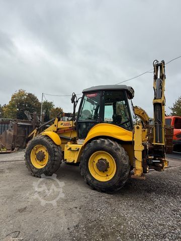 Traktorgravemaskin NEW HOLLAND B 115 c