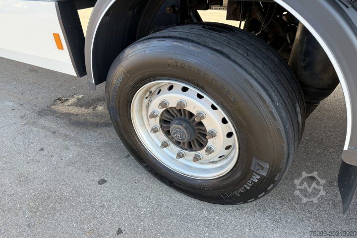 شبه مقطورة مبردة Krone SZ Carrier 1950 /  Swiss-Vehicle