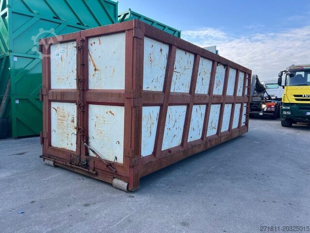Контейнер с крюковым захватом  CONTAINER SCARRABILE USATO A CIELO APERTO