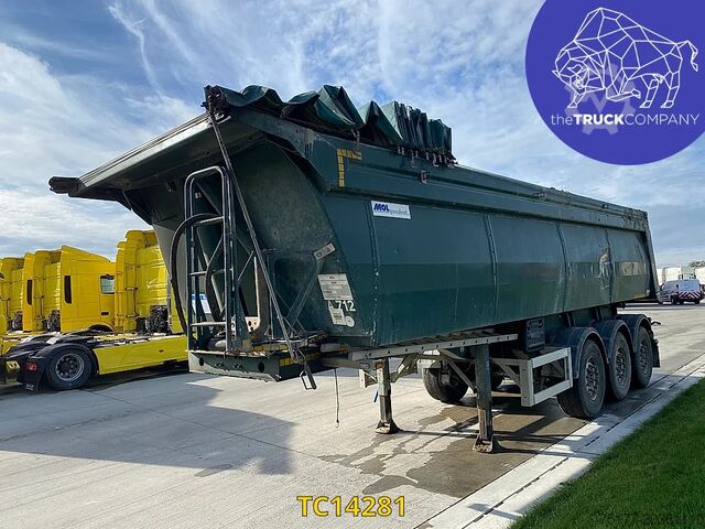 Truk jungkit MOL 