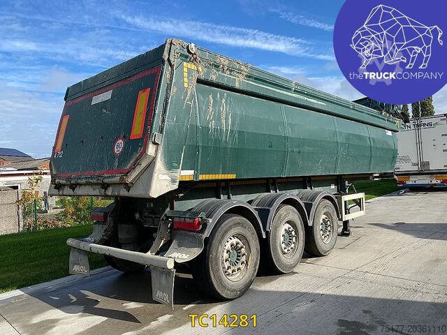 Truk jungkit MOL 