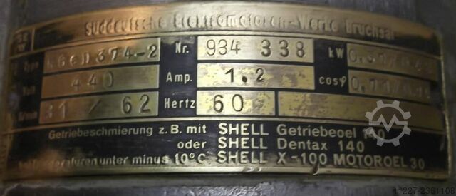 गियर मोटर 0.37 / 0.48 kW 31/62 आरपीएम SEW-EURODRIVE R6eD374-2