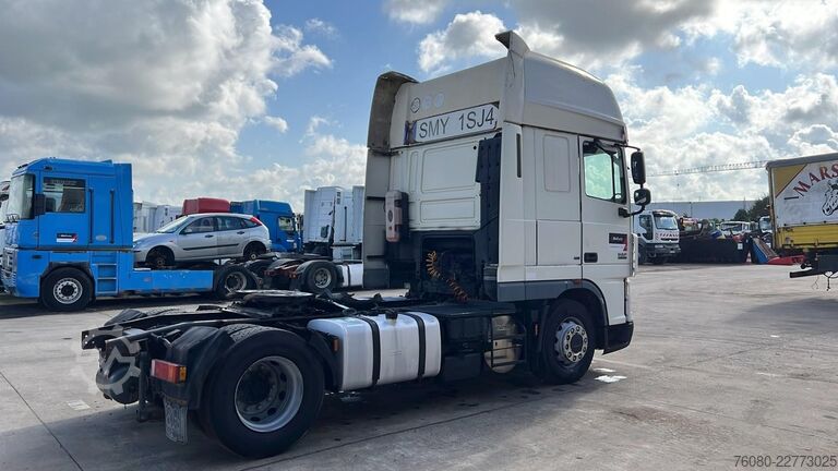 Standard tractor DAF XF 105.460 (AIRCO / SUPER SPACE CAB)