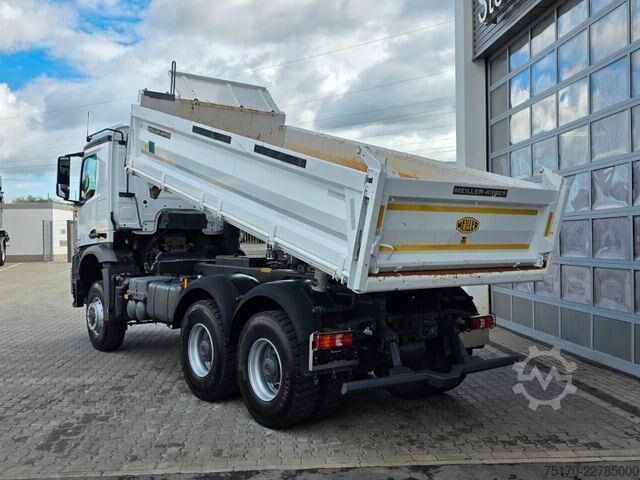 Truk jungkit Mercedes-Benz Arocs 3343 AK 6x6 Meiller