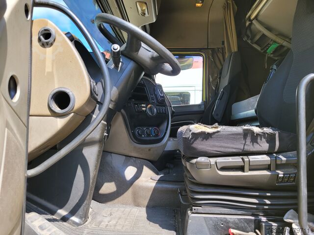 LKW mit Getränkeaufbau DAF 105.460 6x2 Lift Retarder Keppler LBW