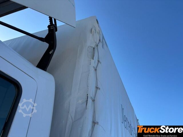 Flatbed truck with tarp  Atego 1224 L