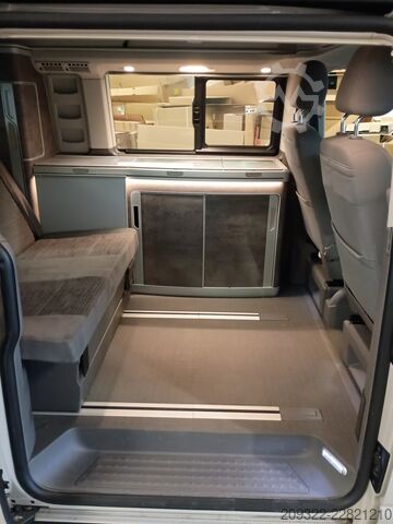 Kendaraan camper Volkswagen California Ocean 2022 | Automatico | Tetto a soffietto